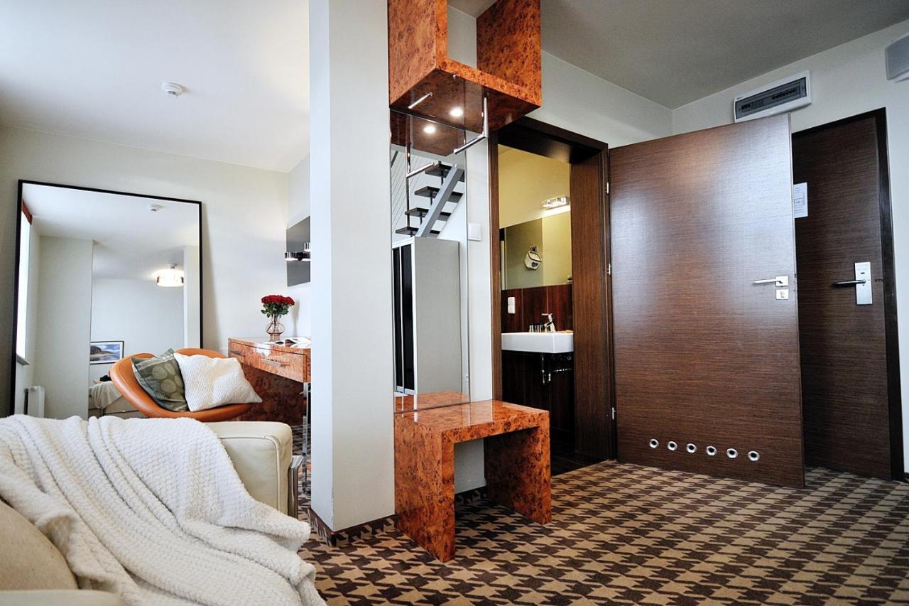 423 W Royal Tulip Sand 200 M Plaza Dobruk Apartamenty كولوبرزيغ المظهر الخارجي الصورة