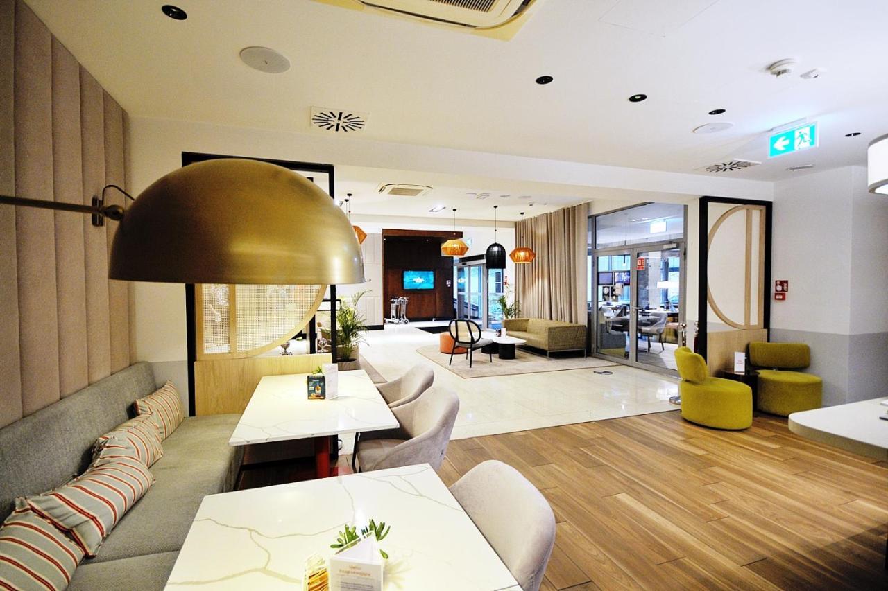 423 W Royal Tulip Sand 200 M Plaza Dobruk Apartamenty كولوبرزيغ المظهر الخارجي الصورة