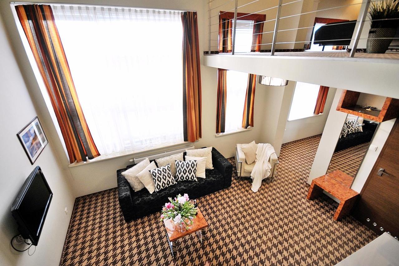 423 W Royal Tulip Sand 200 M Plaza Dobruk Apartamenty كولوبرزيغ المظهر الخارجي الصورة