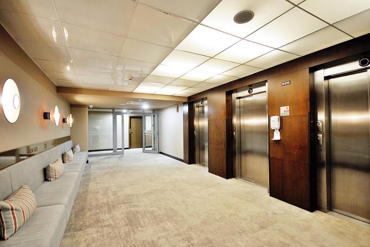 423 W Royal Tulip Sand 200 M Plaza Dobruk Apartamenty كولوبرزيغ المظهر الخارجي الصورة